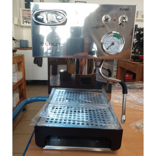 Lelit Anna PL41TEM PID - unbenutzte Retoure mit leichten Kratzern an Front und TA durch Transport